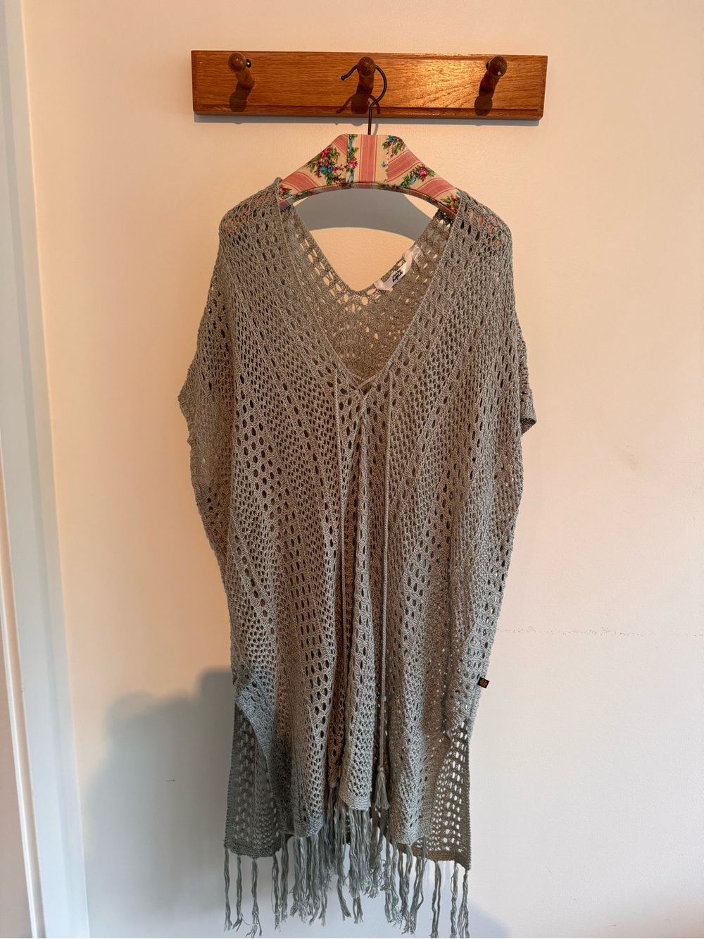 La Vie en Rose Aqua Crochet Fringe Beach Cover Up L